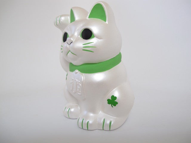Maneki neko,good luck cat,good fortune cat,lucky cat,matcha gree,lucky clovers